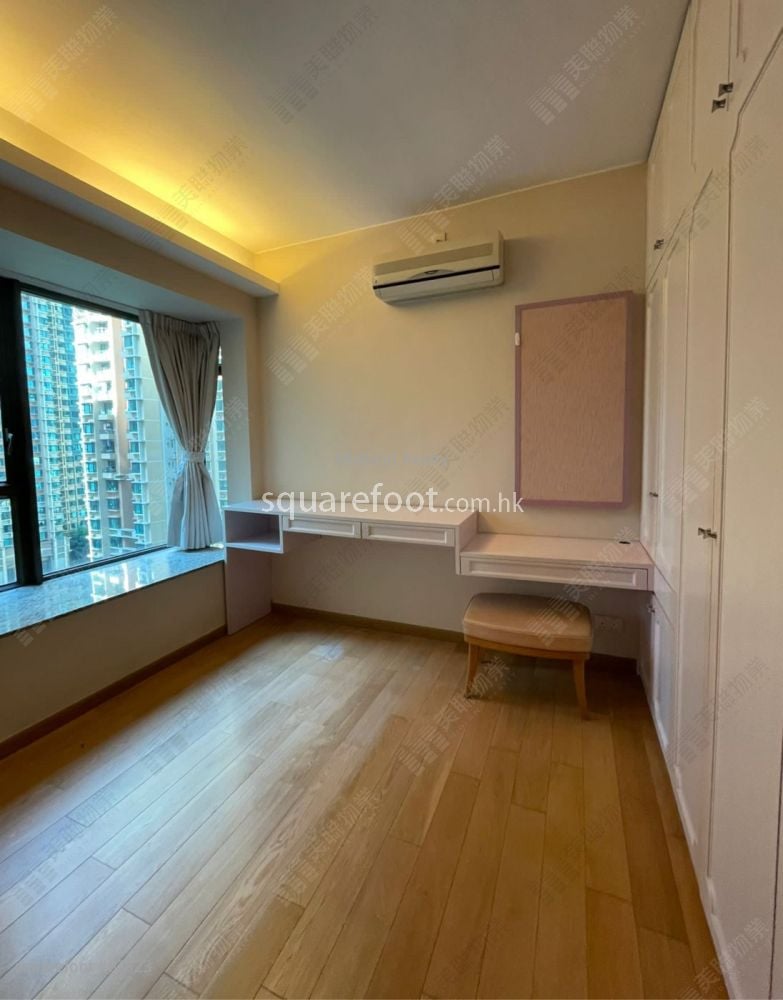 Liberte Sell 2 Bedrooms , 1 Bathroom 522 ft²