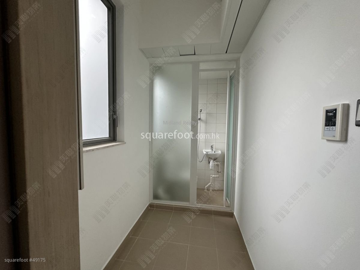 St Martin Rental 3 Bedrooms , 3 Bathrooms 1,124 ft²