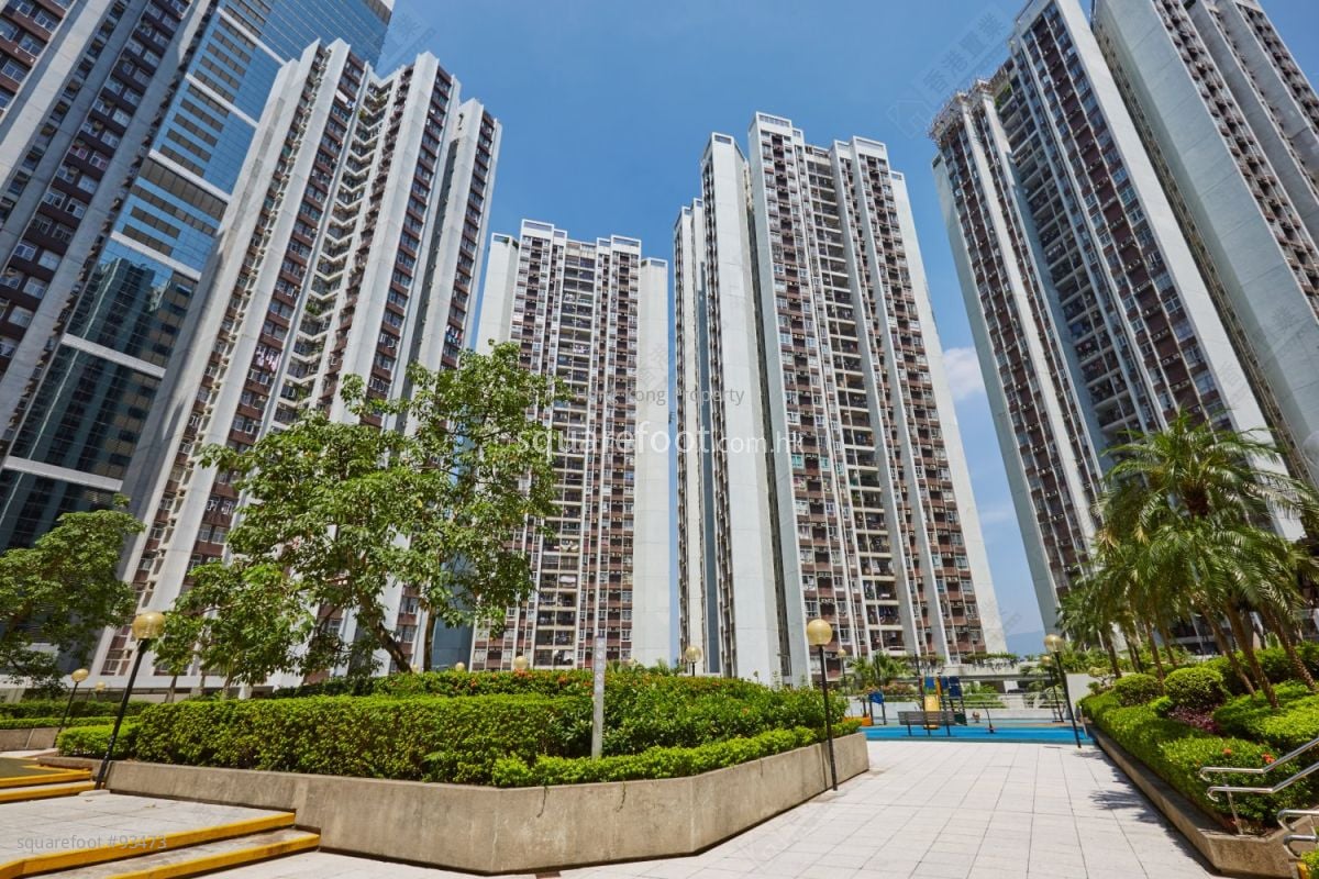 Taikoo Shing Sell 3 Bedrooms , 2 Bathrooms 708 ft²