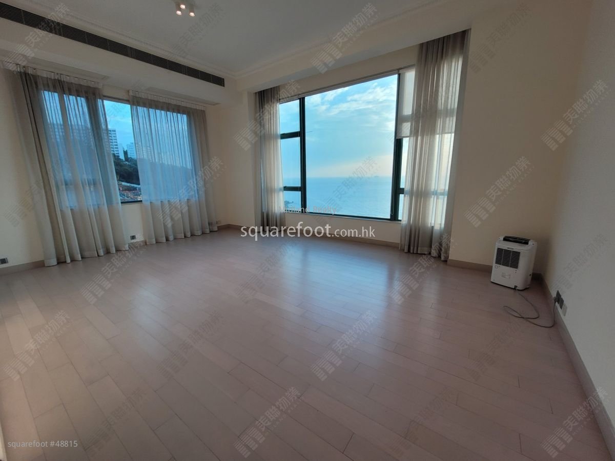 Regalia Bay Rental 4 Bedrooms 2,814 ft² Regalia Bay Rental 4 Bedrooms 2,814 ft²
