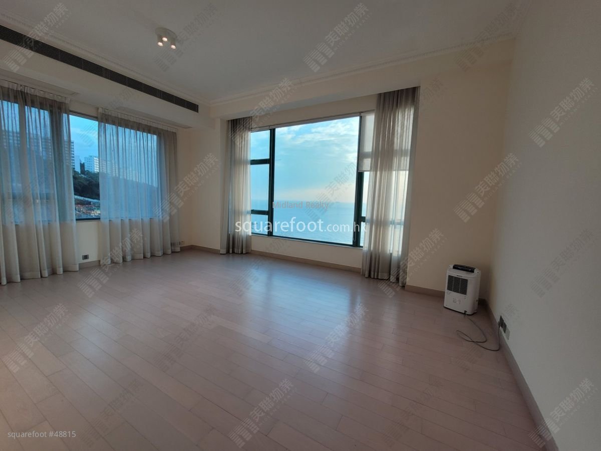 Regalia Bay Rental 4 Bedrooms 2,814 ft² Regalia Bay Rental 4 Bedrooms 2,814 ft²