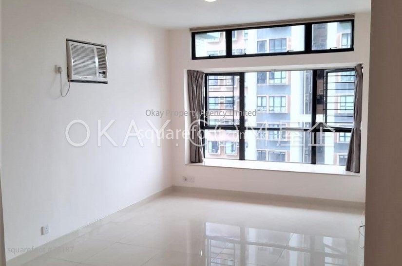 Scenecliff Sell 3 Bedrooms , 2 Bathrooms 942 ft² Scenecliff Sell 3 Bedrooms , 2 Bathrooms 942 ft²