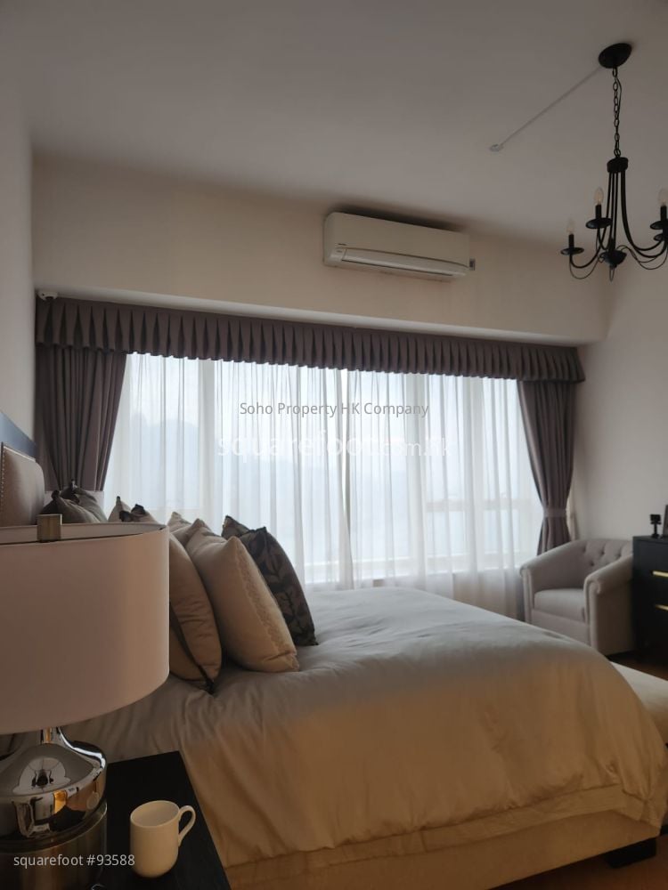 The Masterpiece Sell 3 Bedrooms , 2 Bathrooms 1,713 ft² The Masterpiece Sell 3 Bedrooms , 2 Bathrooms 1,713 ft²