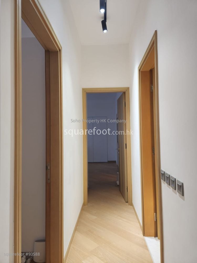 The Masterpiece Sell 3 Bedrooms , 2 Bathrooms 1,713 ft² The Masterpiece Sell 3 Bedrooms , 2 Bathrooms 1,713 ft²