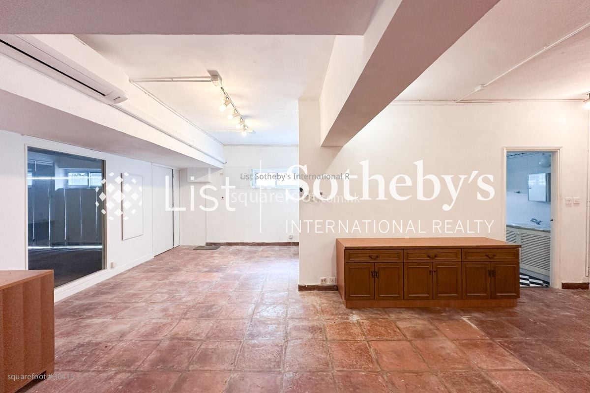 薇庐 租盘 5+ 房 , 4 浴室 2,236 平方尺 薇庐 租盘 5+ 房 , 4 浴室 2,236 平方尺