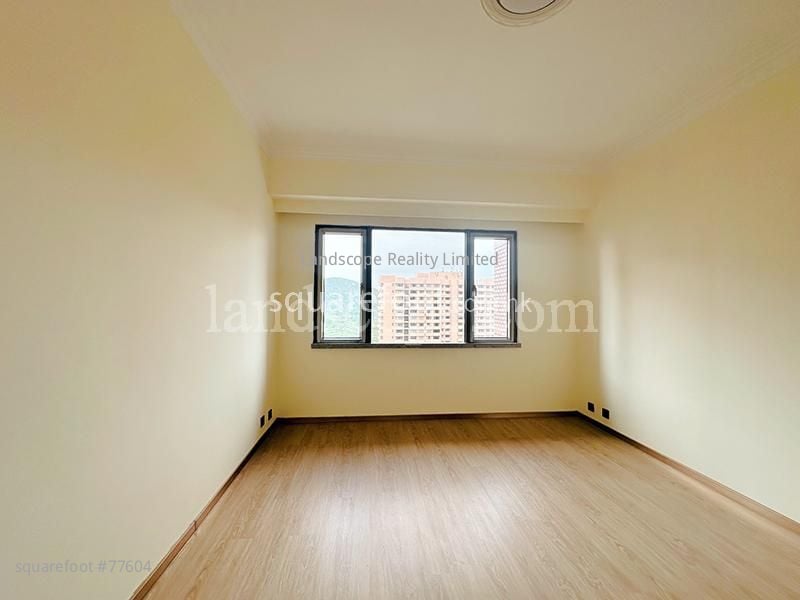 陽明山莊 租盤 3 浴室 2,049 平方呎 陽明山莊 租盤 3 浴室 2,049 平方呎