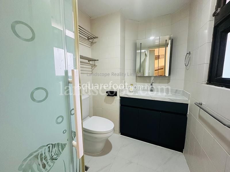 陽明山莊 租盤 3 浴室 2,049 平方呎 陽明山莊 租盤 3 浴室 2,049 平方呎