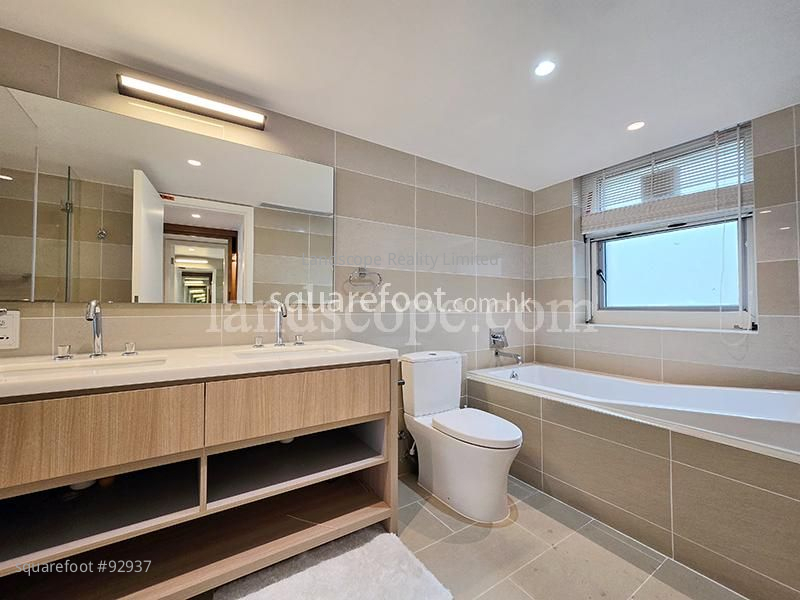 淺水灣道56號 售盤 2 浴室 2,554 平方呎 淺水灣道56號 售盤 2 浴室 2,554 平方呎