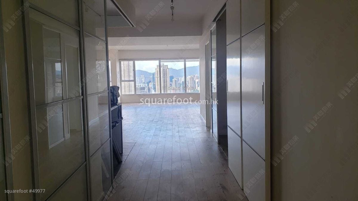 利安閣 售盤 4 房 , 4 浴室 2,480 平方呎 利安閣 售盤 4 房 , 4 浴室 2,480 平方呎