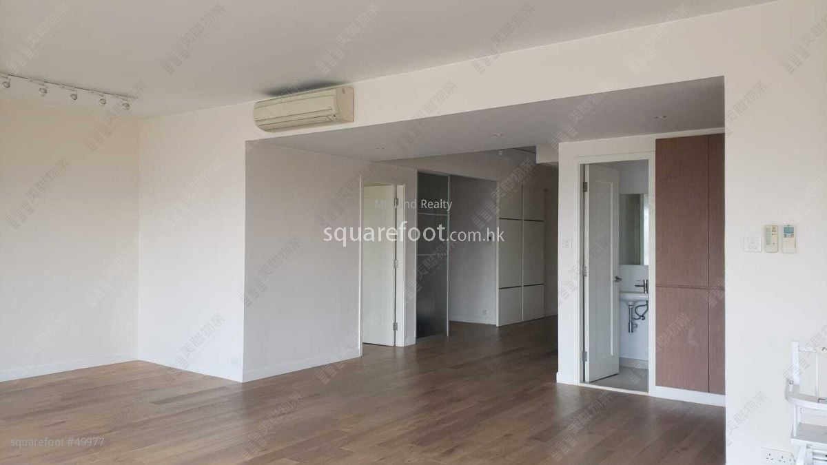 利安閣 售盤 4 房 , 4 浴室 2,480 平方呎 利安閣 售盤 4 房 , 4 浴室 2,480 平方呎