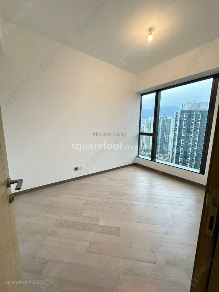 Upper River Bank Rental 4 Bedrooms , 4 Bathrooms 1,062 ft² Upper River Bank Rental 4 Bedrooms , 4 Bathrooms 1,062 ft²