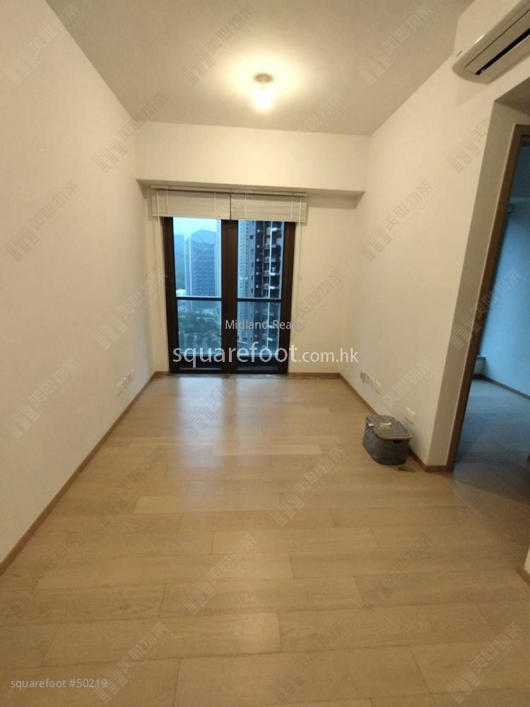 LP6 售盤 2 房 , 1 浴室 525 平方呎 LP6 售盤 2 房 , 1 浴室 525 平方呎