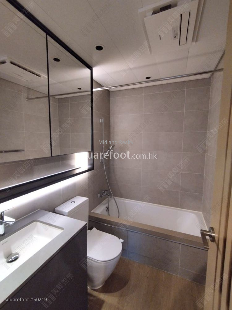 LP6 售盤 2 房 , 1 浴室 525 平方呎 LP6 售盤 2 房 , 1 浴室 525 平方呎