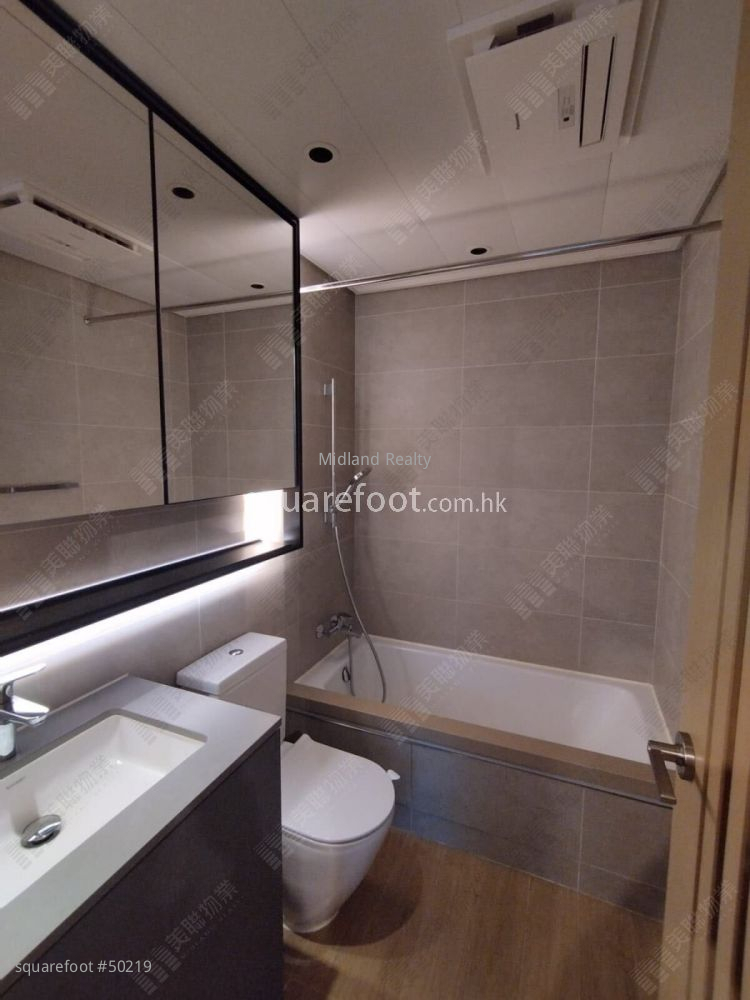 LP6 售盤 2 房 , 1 浴室 525 平方呎 LP6 售盤 2 房 , 1 浴室 525 平方呎