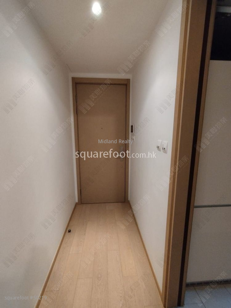 LP6 售盤 2 房 , 1 浴室 525 平方呎 LP6 售盤 2 房 , 1 浴室 525 平方呎