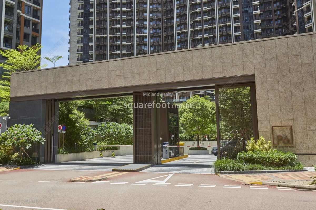 LP6 售盤 2 房 , 1 浴室 525 平方呎 LP6 售盤 2 房 , 1 浴室 525 平方呎