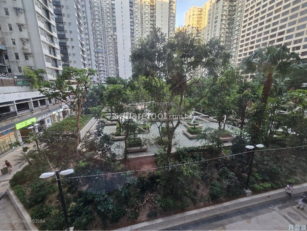 City Garden Sell 3 Bedrooms , 2 Bathrooms 1,029 ft² City Garden Sell 3 Bedrooms , 2 Bathrooms 1,029 ft²