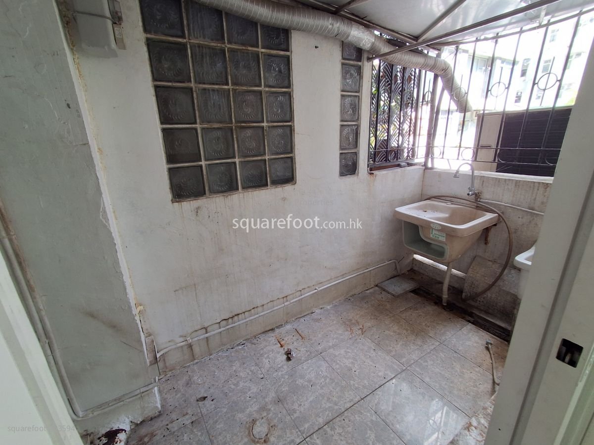 City Garden Sell 3 Bedrooms , 2 Bathrooms 1,029 ft² City Garden Sell 3 Bedrooms , 2 Bathrooms 1,029 ft²