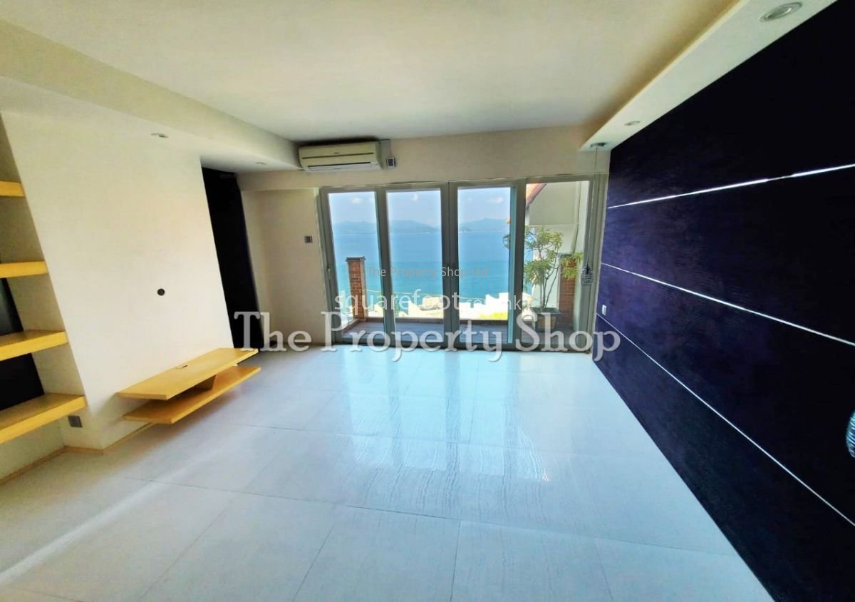 Silverstrand Lodge Sell 3 Bedrooms , 2 Bathrooms 1,893 ft² Silverstrand Lodge Sell 3 Bedrooms , 2 Bathrooms 1,893 ft²