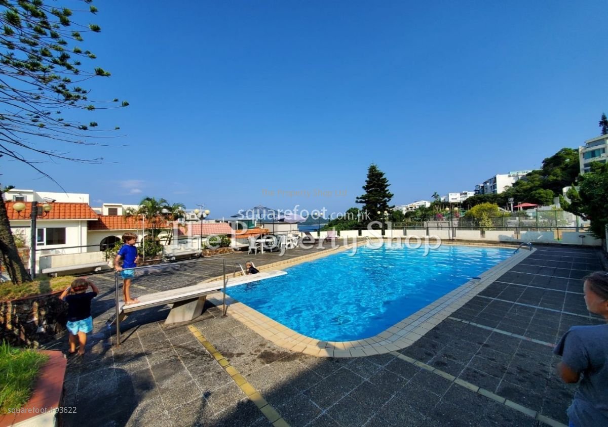 Silverstrand Lodge Sell 3 Bedrooms , 2 Bathrooms 1,893 ft² Silverstrand Lodge Sell 3 Bedrooms , 2 Bathrooms 1,893 ft²