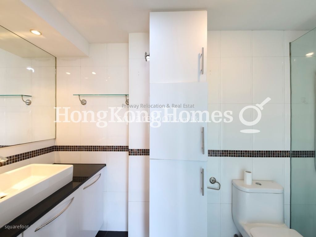 翠壁 租盤 2 房 , 2 浴室 720 平方呎 翠壁 租盤 2 房 , 2 浴室 720 平方呎