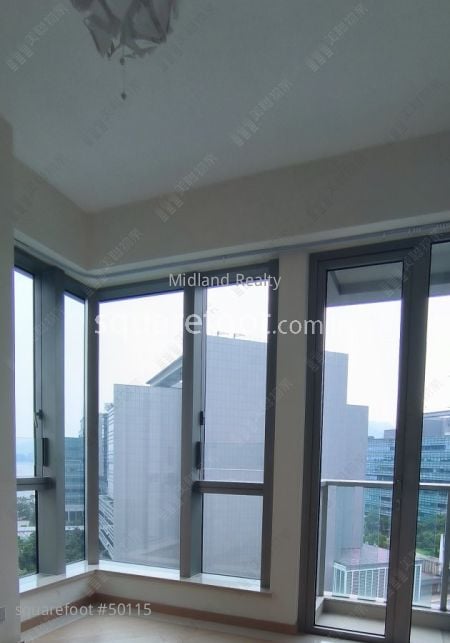 Mayfair By The Sea 8 Sell 4 Bedrooms , 3 Bathrooms 1,008 ft²