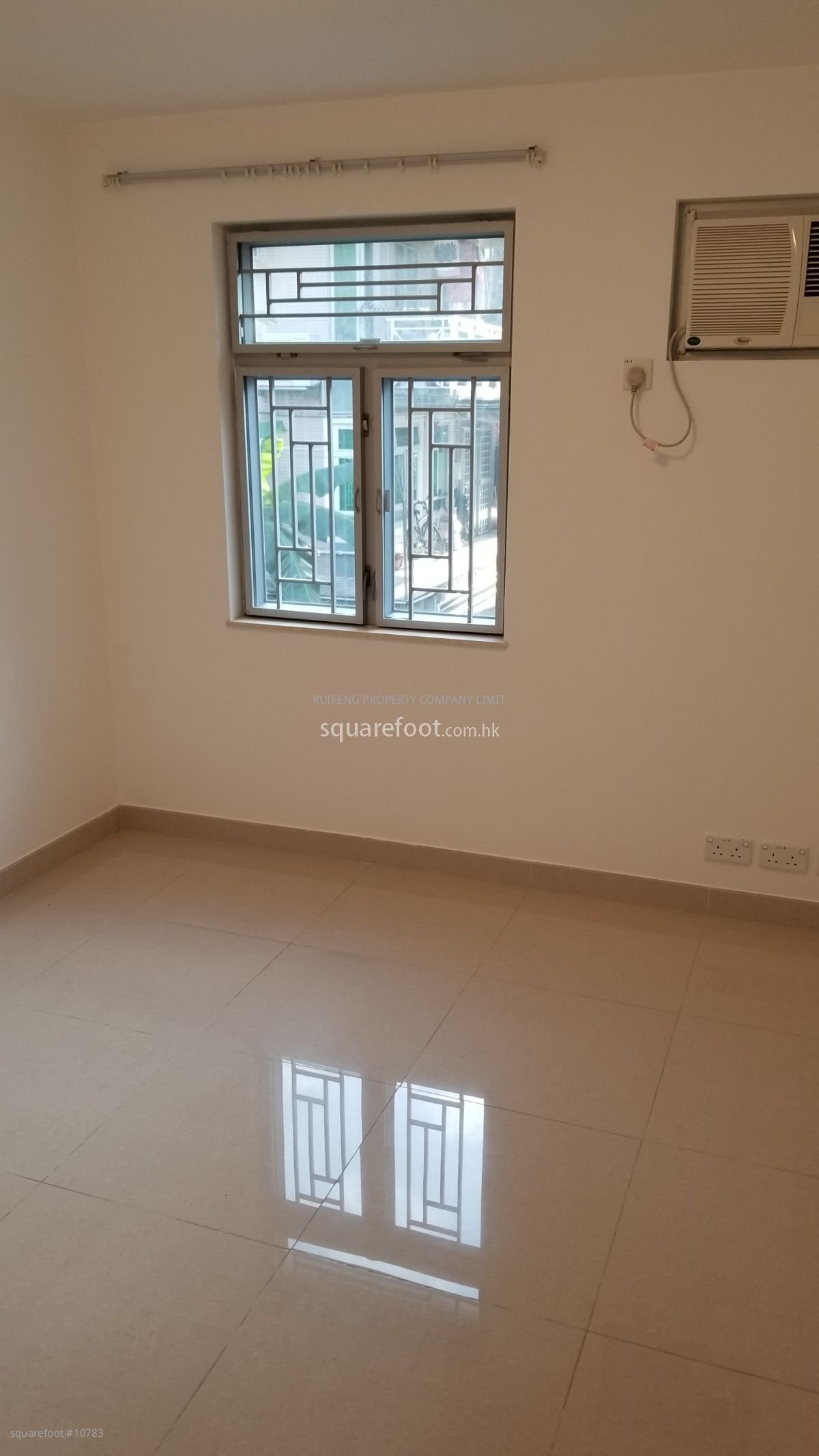 村屋 租盘 3 房 , 1 浴室 1,260 平方尺 村屋 租盘 3 房 , 1 浴室 1,260 平方尺