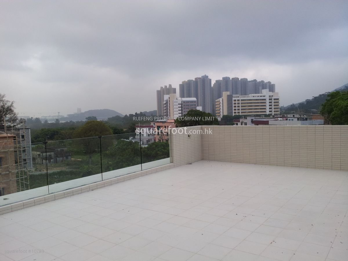 村屋 租盘 3 房 , 1 浴室 1,260 平方尺 村屋 租盘 3 房 , 1 浴室 1,260 平方尺