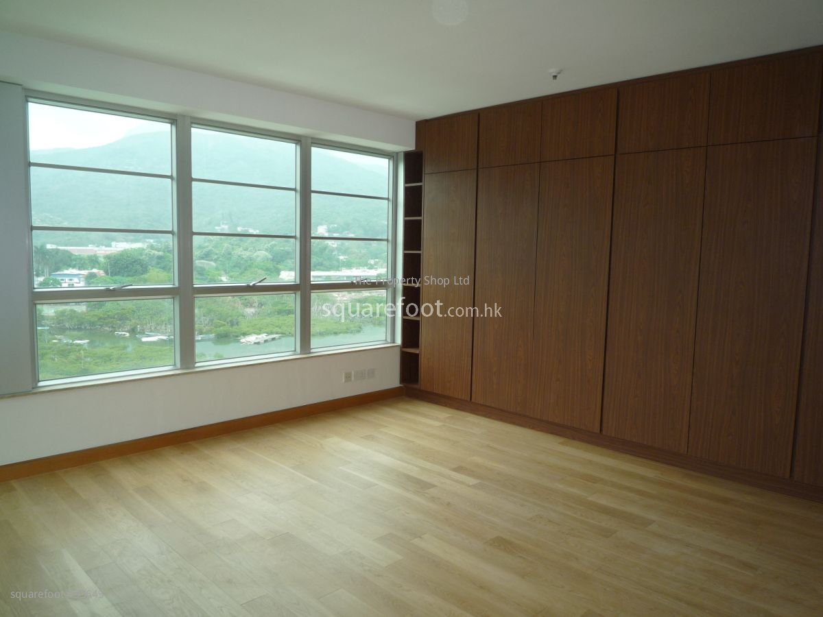 Royal Bay Rental 4 Bedrooms , 3 Bathrooms 2,091 ft² Royal Bay Rental 4 Bedrooms , 3 Bathrooms 2,091 ft²