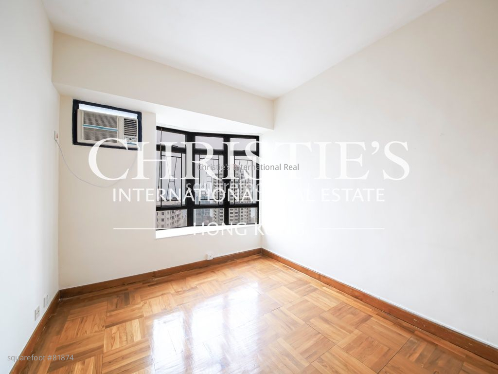 雅苑 租盤 3 房 , 2 浴室 1,361 平方呎 雅苑 租盤 3 房 , 2 浴室 1,361 平方呎