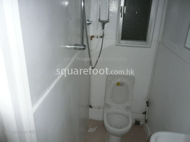 Nos. 99B High Street Whole Block  Sell 5+ Bedrooms , 5+ Bathrooms 2,695 ft² Nos. 99B High Street Whole Block  Sell 5+ Bedrooms , 5+ Bathrooms 2,695 ft²