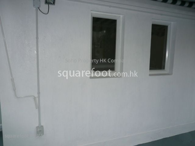 Nos. 99B High Street Whole Block  Sell 5+ Bedrooms , 5+ Bathrooms 2,695 ft² Nos. 99B High Street Whole Block  Sell 5+ Bedrooms , 5+ Bathrooms 2,695 ft²