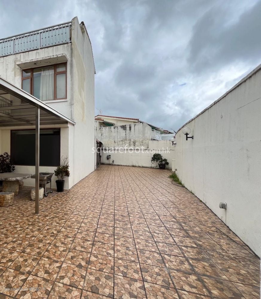 康樂園 售盤 3 房 1,237 平方呎