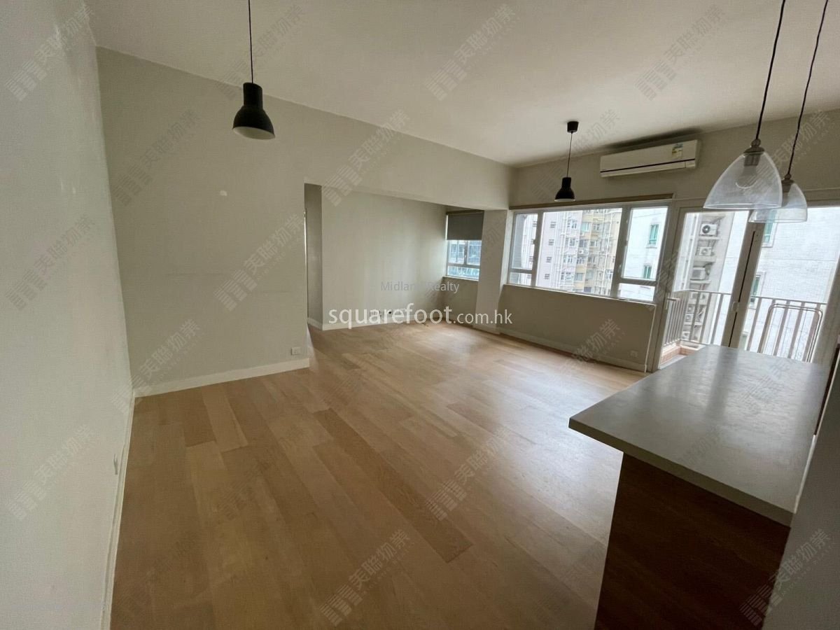 Garfield Mansion Rental 2 Bedrooms , 1 Bathroom 842 ft²