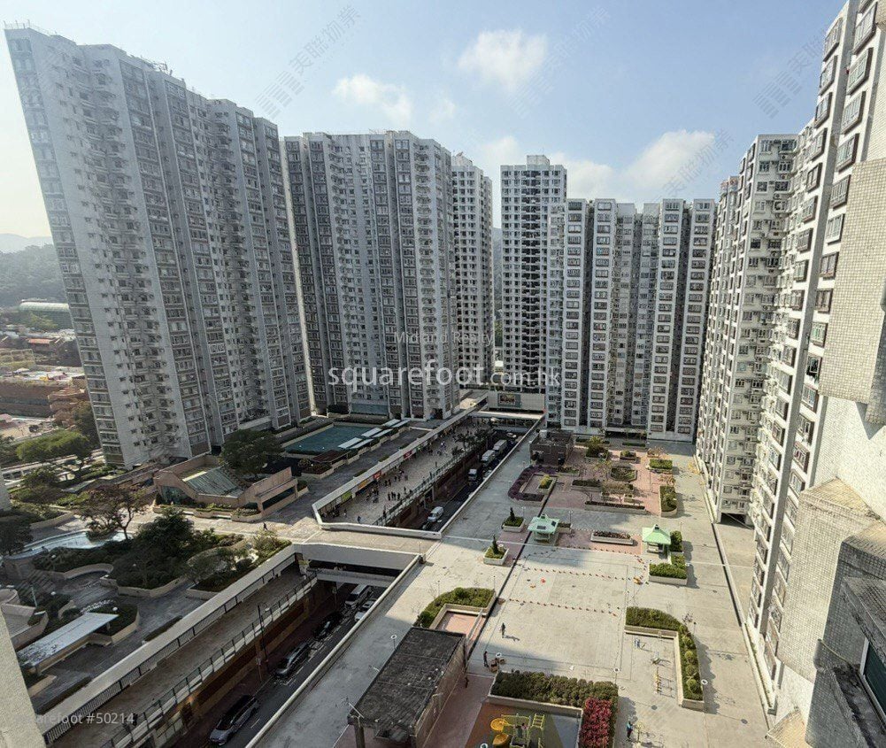 好運中心 售盤 1 房 , 1 浴室 348 平方呎