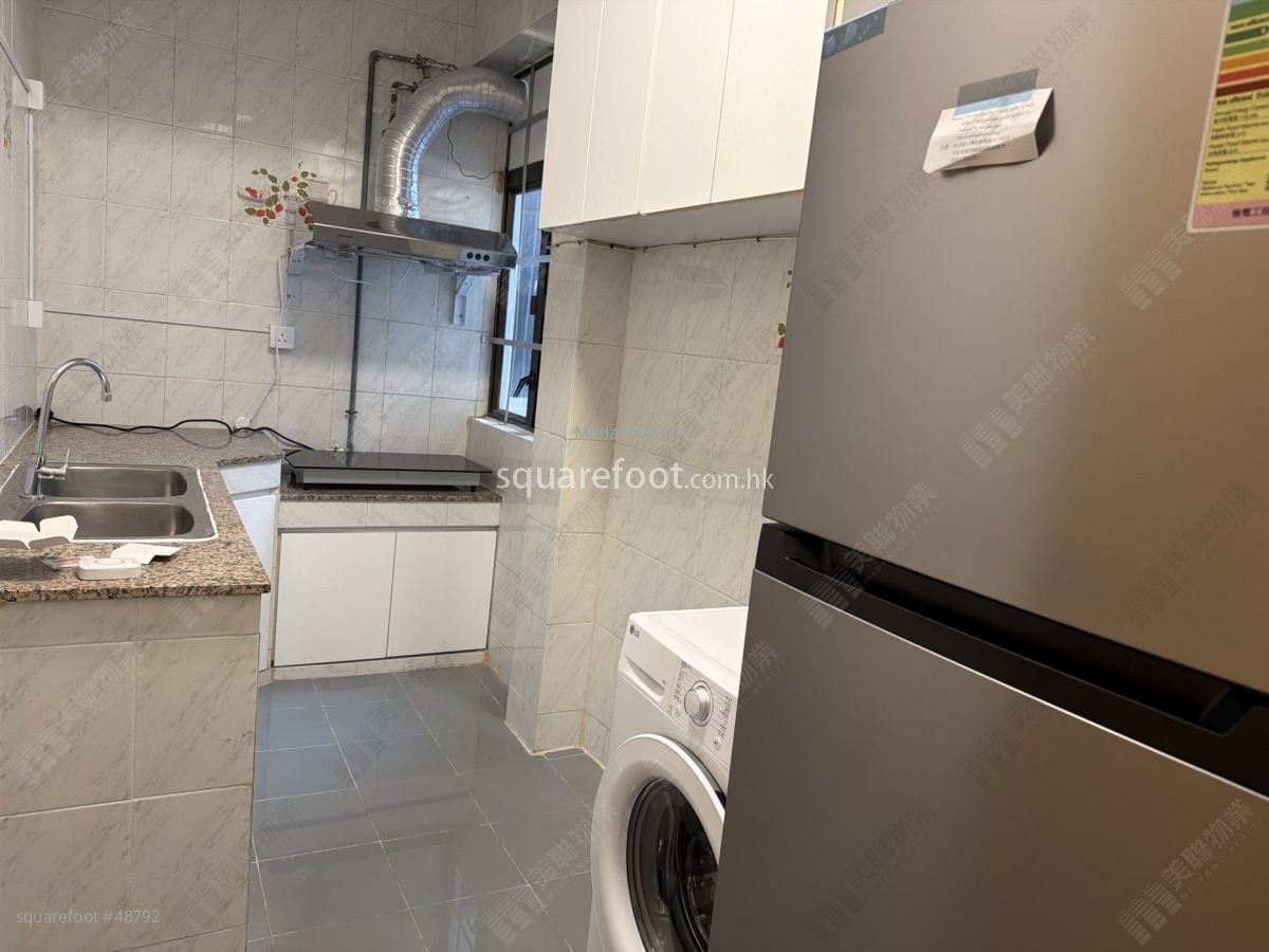 Wan Toi Rental 4 Bedrooms , 1 Bathroom 1,108 ft²