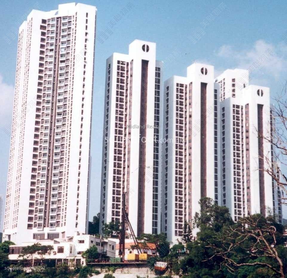 Wan Toi Rental 4 Bedrooms , 1 Bathroom 1,108 ft²