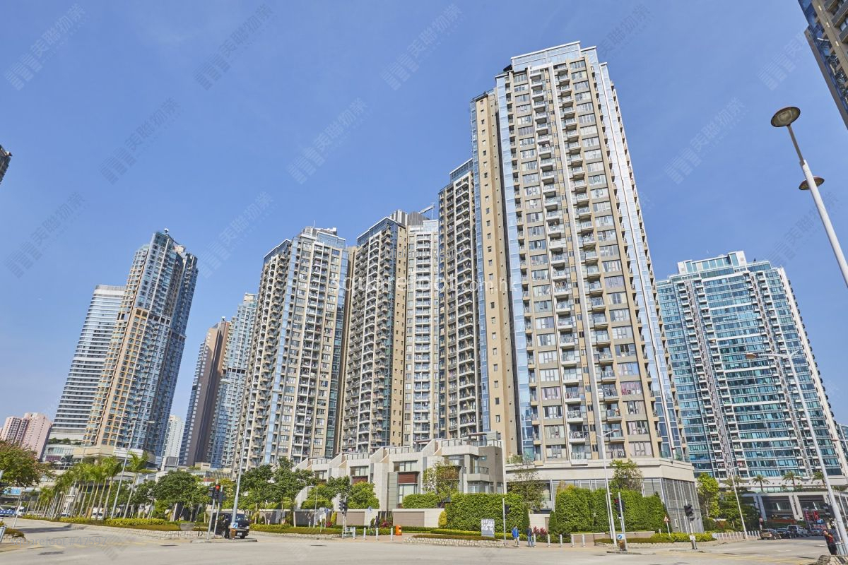 The Wings Rental 3 Bedrooms , 3 Bathrooms 841 ft²
