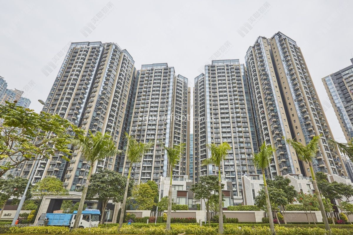 The Wings Rental 3 Bedrooms , 3 Bathrooms 841 ft²