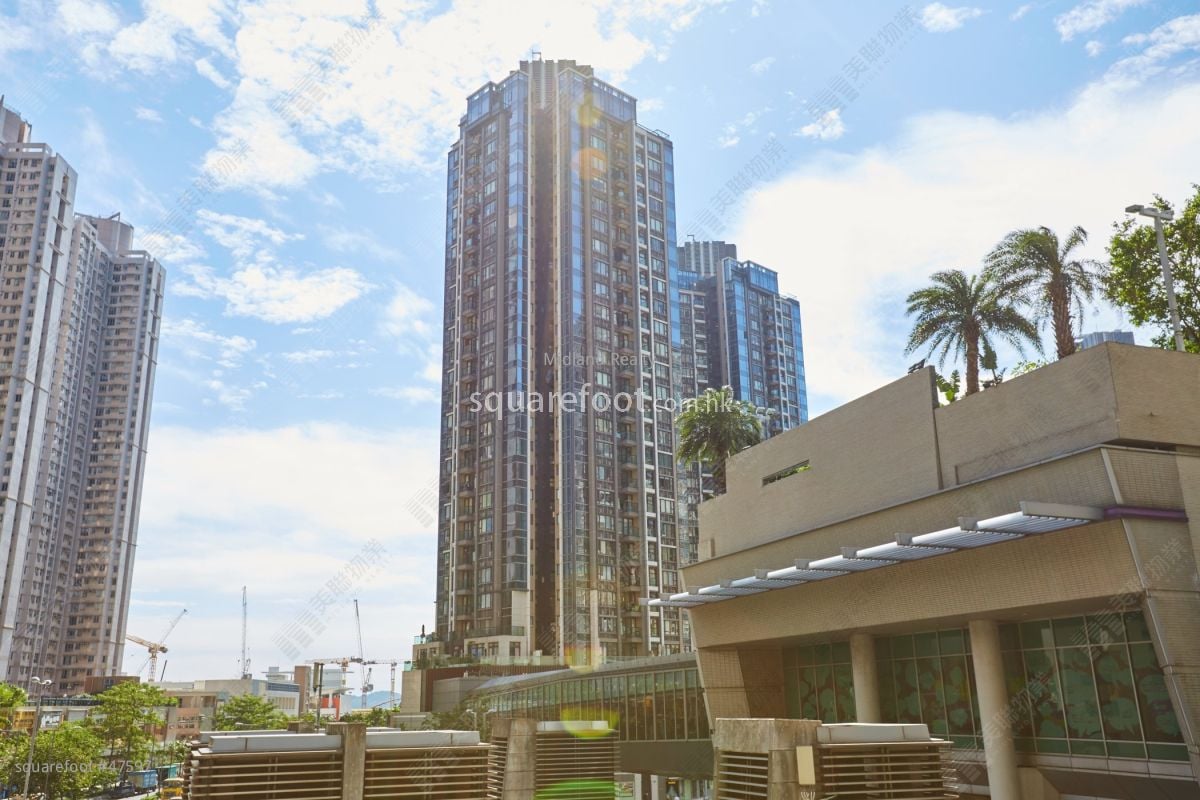 The Wings Rental 3 Bedrooms , 3 Bathrooms 841 ft²
