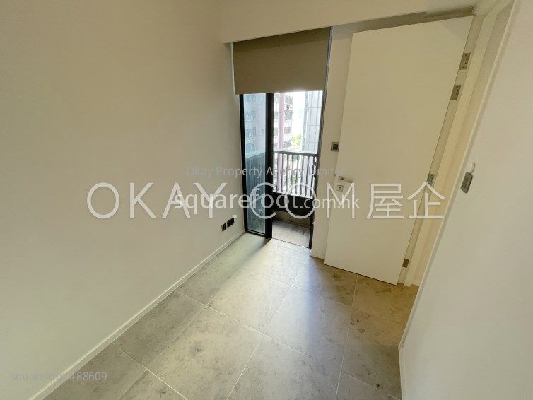 Bohemian House Sell 2 Bedrooms , 1 Bathroom 488 ft²