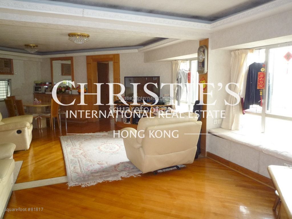 Laguna City Rental 4 Bedrooms , 2 Bathrooms 1,265 ft²