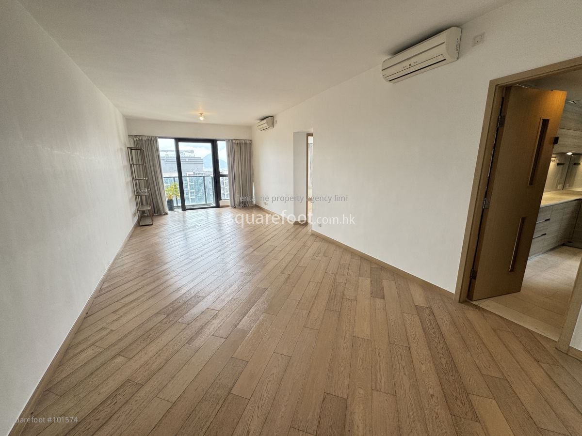 The Visionary Rental 3 Bedrooms , 2 Bathrooms 1,160 ft²