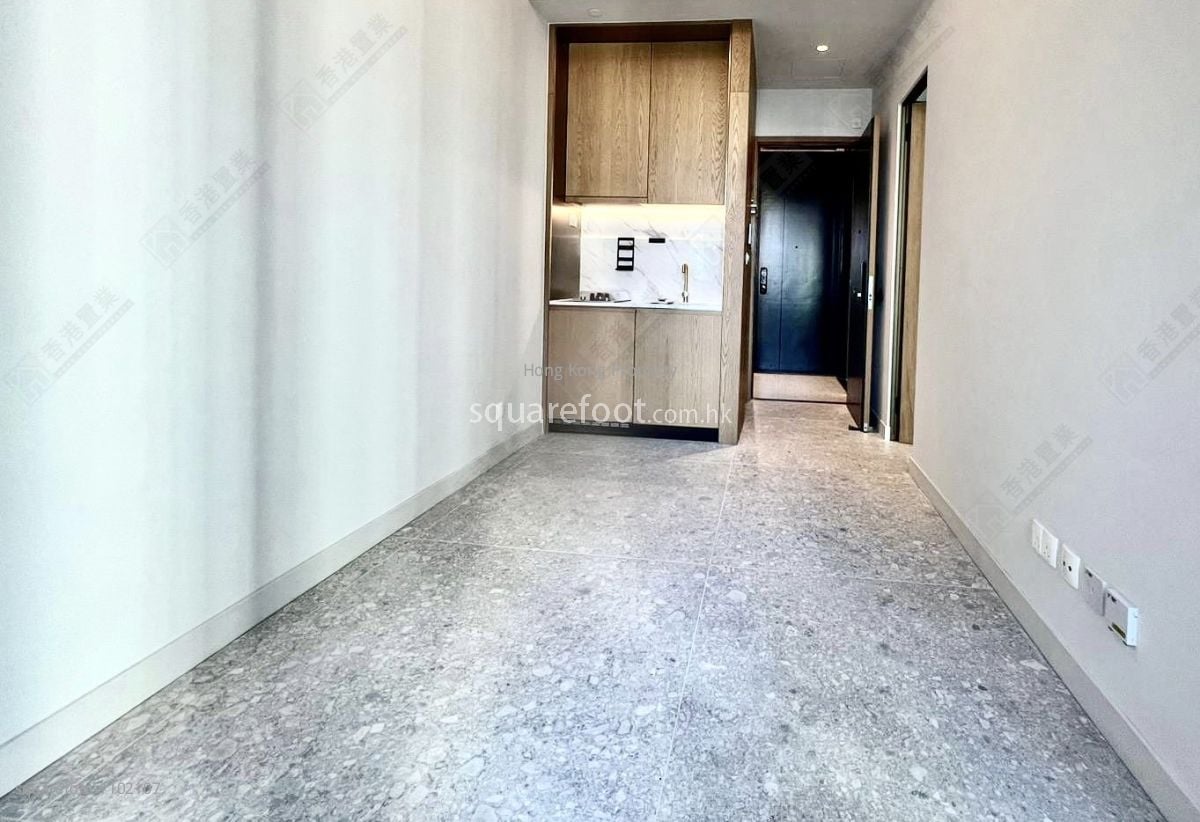 The Holborn Sell 1 Bedroom , 1 Bathroom 257 ft²
