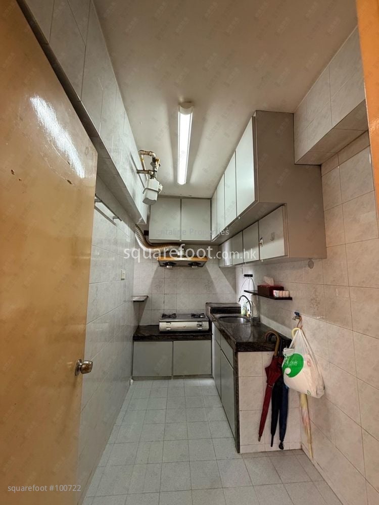 Broadview Garden Sell 3 Bedrooms , 1 Bathroom 694 ft²