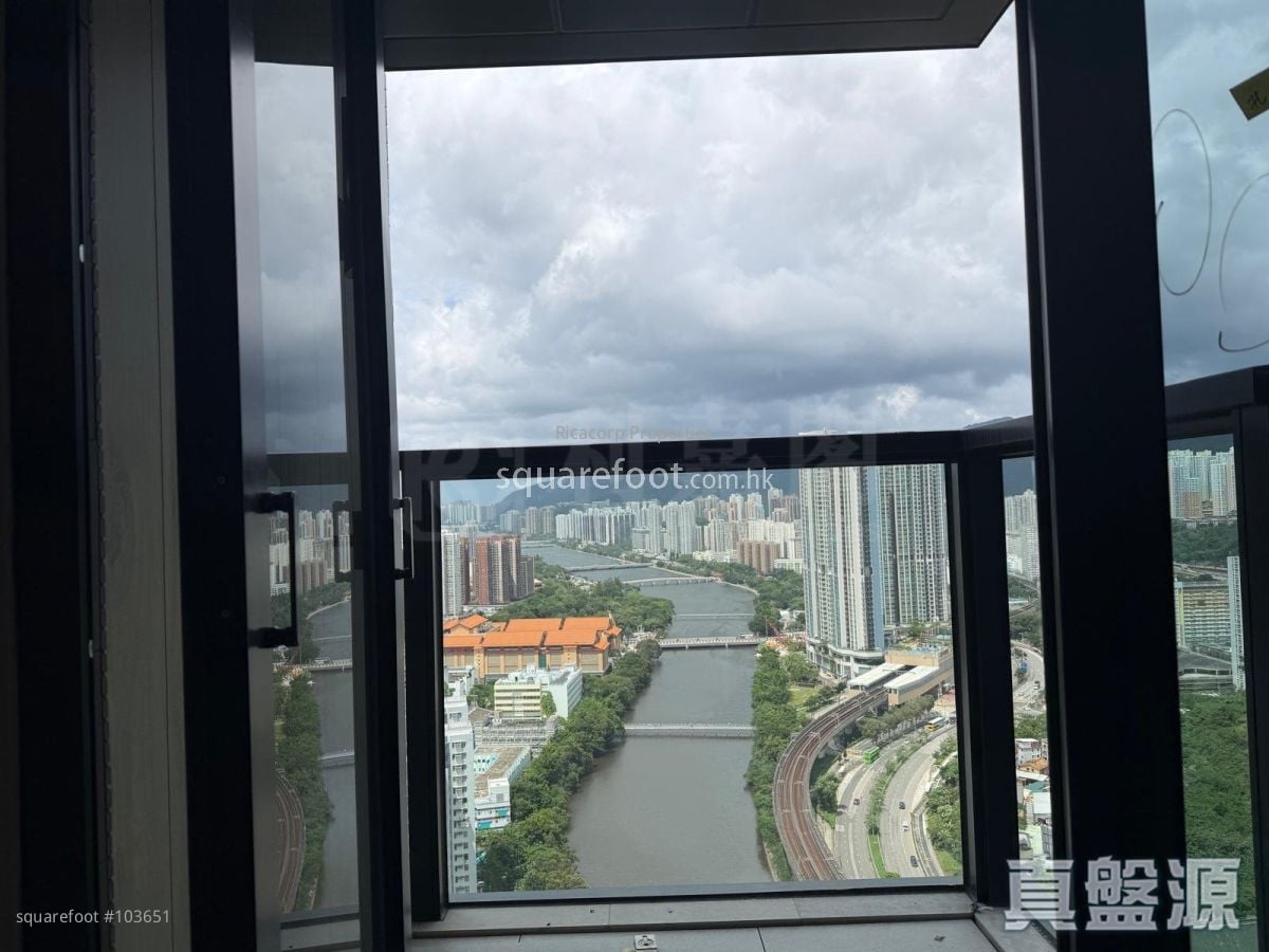 The Pavilia Farm Rental 991 ft²